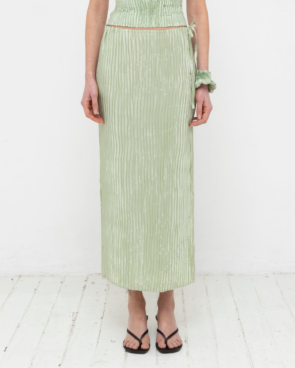 Plissé Satin Silk Long Skirt