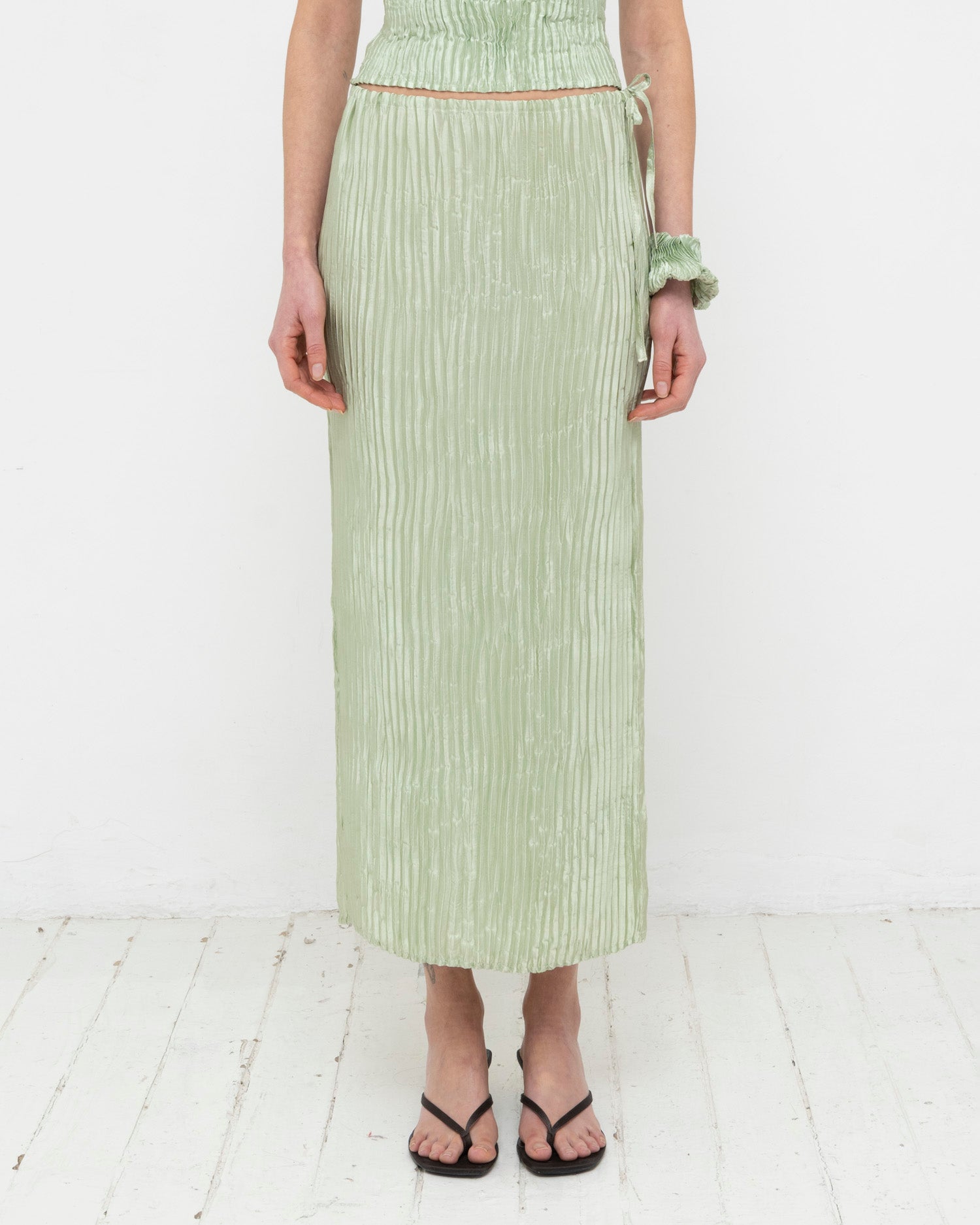 Plissé Satin Silk Long Skirt