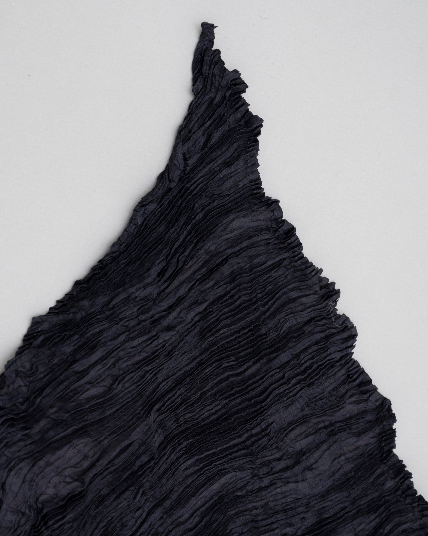 Plissé Tabby Silk Wrap Top